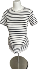 Load image into Gallery viewer, M H&amp;M Mama Short Sleeve Top in Stripe
