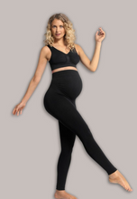 Load image into Gallery viewer, *New* Carriwell Seamless Support Leggings in Black
