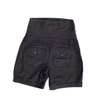 Load image into Gallery viewer, XS Thyme Maternity Black Shorts 6&quot; inseam
