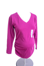 Load image into Gallery viewer, CLEARANCE *New* L Old Navy Maternity Long Sleeve top in Raspberry
