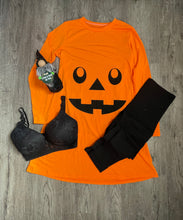 Load image into Gallery viewer, CLEARANCE *New* Pumpkin Halloween Dress
