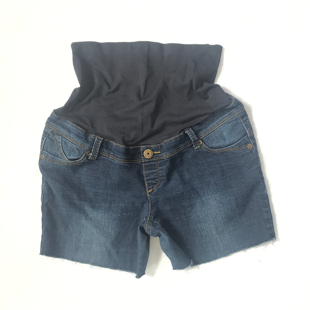 CLEARANCE M Thyme Matenrity Cut-Off Jean Shorts