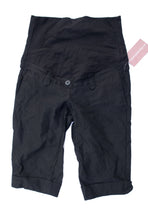 Load image into Gallery viewer, XS Thyme Maternity Walking Shorts in Black 12&quot; Inseam
