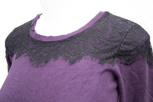 Load image into Gallery viewer, XS Strok &amp; Babe Maternity Sweater in Purple
