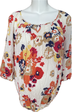 Load image into Gallery viewer, L Old Navy Maternity Fall Floral Top
