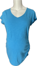 Load image into Gallery viewer, L Old Navy Maternity Short Sleeve top in Blue
