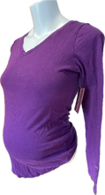 Charger l&#39;image dans la galerie, M Motherhood Maternity Long Sleeve top in Purple
