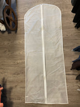 Charger l&#39;image dans la galerie, 60&quot; Long Garment bags for gowns and Dresses
