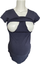 Load image into Gallery viewer, M Thyme Maternity Feeding top in Navy
