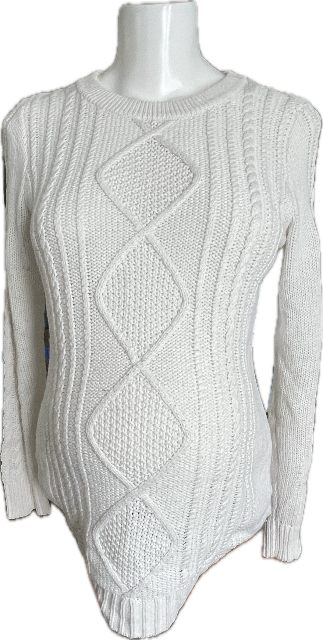 CLEARANCE S Old Navy Maternity Cable Knit Sweater in Cream