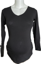 Load image into Gallery viewer, XS Old Navy Maternity Long Sleeve top in Black

