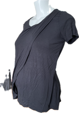 Load image into Gallery viewer, XS Old Navy Maternity &amp; Feeding top in Back
