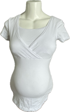 Charger l&#39;image dans la galerie, S H&amp;M Mama Feeding T-shirt in White
