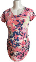 Load image into Gallery viewer, M Motherhood Maternity Top in Pink Mix Pattern
