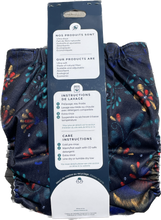 Charger l&#39;image dans la galerie, Mme &amp; Co One Size Pocket Diaper with Insert – Folklore
