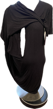 Charger l&#39;image dans la galerie, L Thyme Maternity Feeding top in Black
