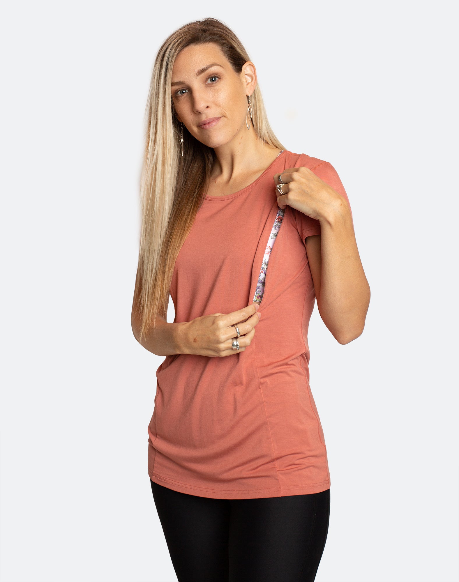 CLEARANCE *New* Cadenshae Feeding T-Shirt - Bamboo Workout Tee in Spic –  Happily Ever After Maternity