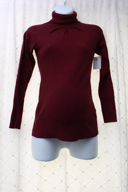 Thyme maternity turtleneck in burgundy purple size small. Top Shirt Sweater Knit. Affordable Canadian Pregnant Pregnancy clothes sustainable maternity preloved 