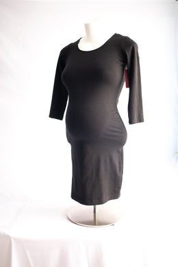 H&M mama little black maternity dress #LBD knee length baby shower Affordable Canadian Pregnant Pregnancy clothes sustainable maternity preloved 