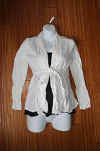 Load image into Gallery viewer, CLEARANCE M *New* Thyme Maternity White Cardigan
