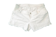 Load image into Gallery viewer, Gap Maternity White Denim Shorts 4&quot; Inseam Size 12/31 Summer   Affordable Canadian Pregnant Pregnancy clothes sustainable maternity preloved 
