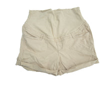 Charger l&#39;image dans la galerie, Thyme Maternity Cotton Shorts in Beige 4&quot; Inseam Size Large. Affordable Canadian Pregnant Pregnancy clothes sustainable maternity preloved 
