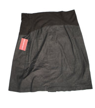 Load image into Gallery viewer, XL Thyme maternity Denim Skirt
