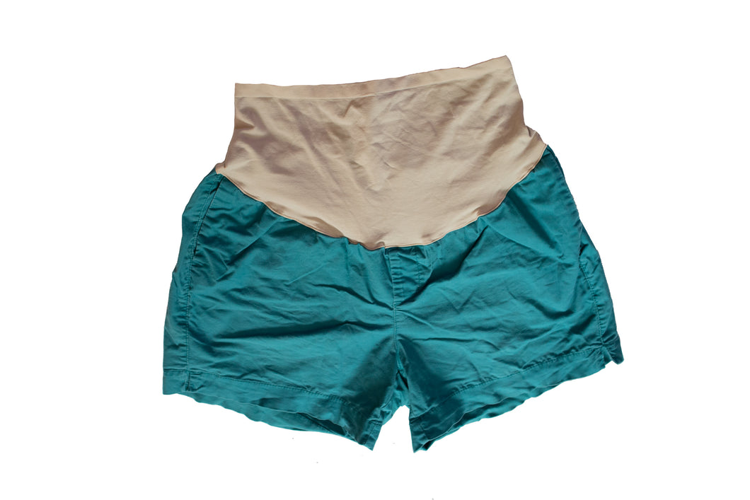 S Old Navy Maternity Khaki Shorts 4