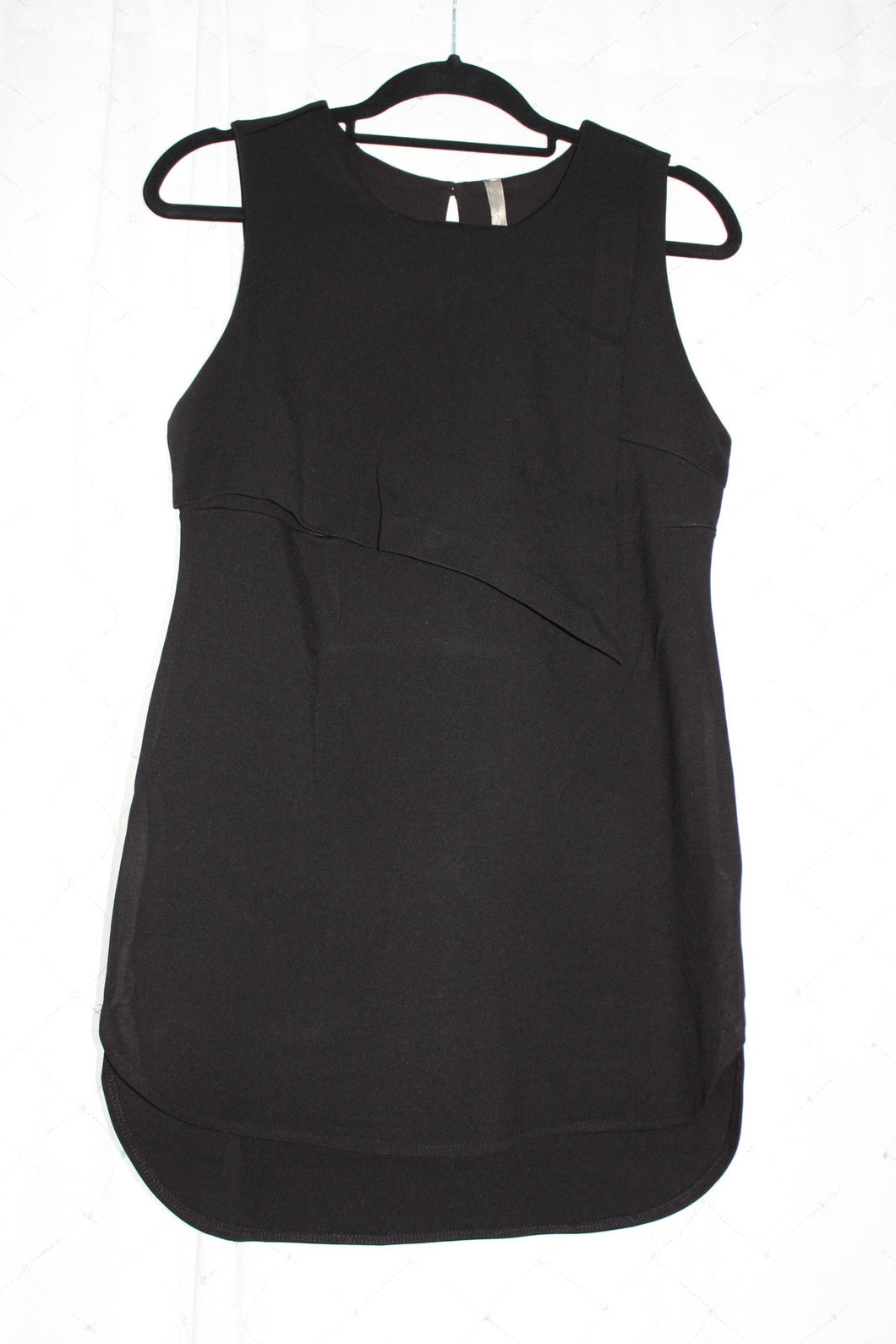 CLEARANCE S *New* Thyme Maternity Sleeveless black Top