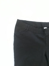 Load image into Gallery viewer, M Old Navy Maternity Pixie Pants Size 10 Black
