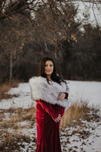 Load image into Gallery viewer, Faux fur wrap for your maternity winter  photoshoot

