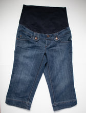 Load image into Gallery viewer, CLEARANCE XXS Thyme Maternity Denim Capris
